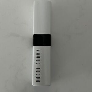 Bobbi Brown  Extra Lip Tint Sheer Oil-Infused Lip Balm